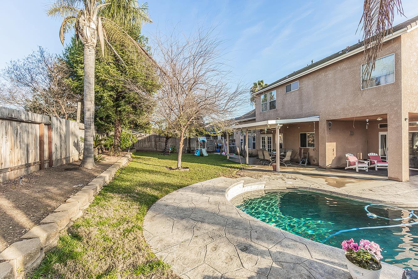 2631 Rall Avenue Clovis, CA 93611 - Photo 37 of 41