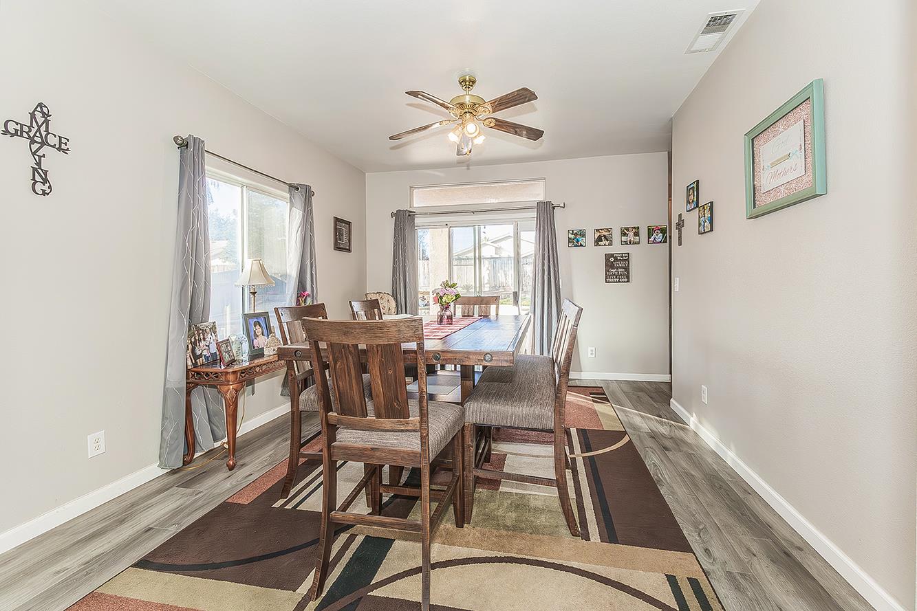 2631 Rall Avenue Clovis, CA 93611 - Photo 7 of 41 Formal dining room with LVP flooring