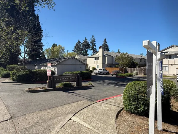 $389,999 | 29 Front Street, Unit C, Healdsburg, CA 95448