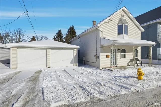 $214,900 | 32 Wildy Avenue, Cheektowaga, NY 14211