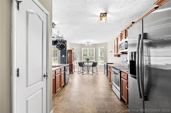 $292,500 | 3365 North Fork Lane, Hope Mills, NC 28348