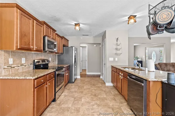 $292,500 | 3365 North Fork Lane, Hope Mills, NC 28348