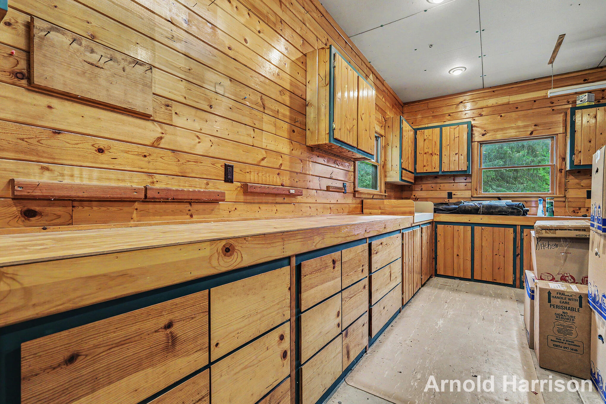 11265 West Sidney Road Gowen, MI 49326 - Photo 27 of 31 Inside Garage