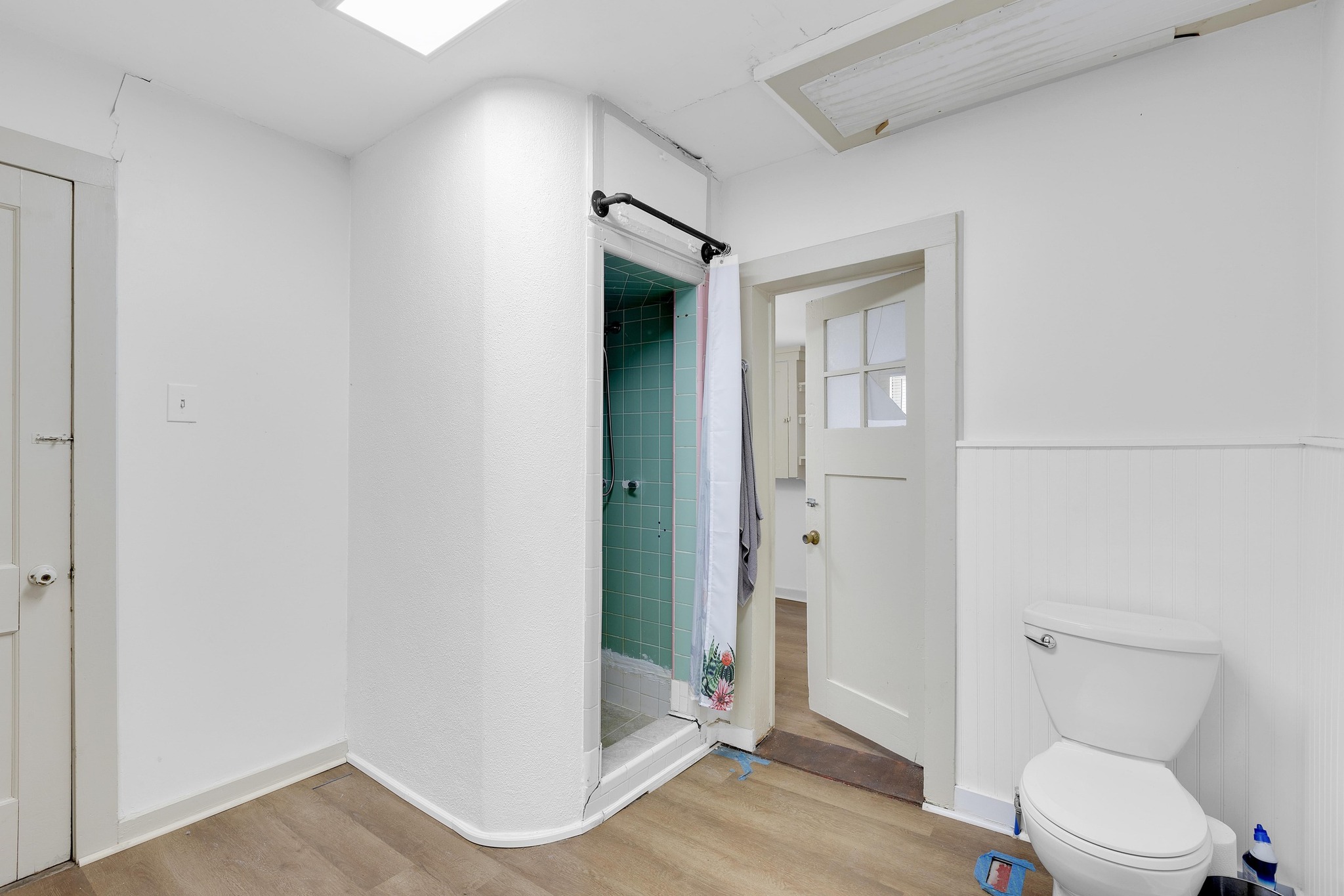 2705 East 2nd Street Austin, TX 78702 - Photo 21 of 36 The step-in shower makes getting ready effortless, with just enough space to feel refreshing and comfortable every time you step in