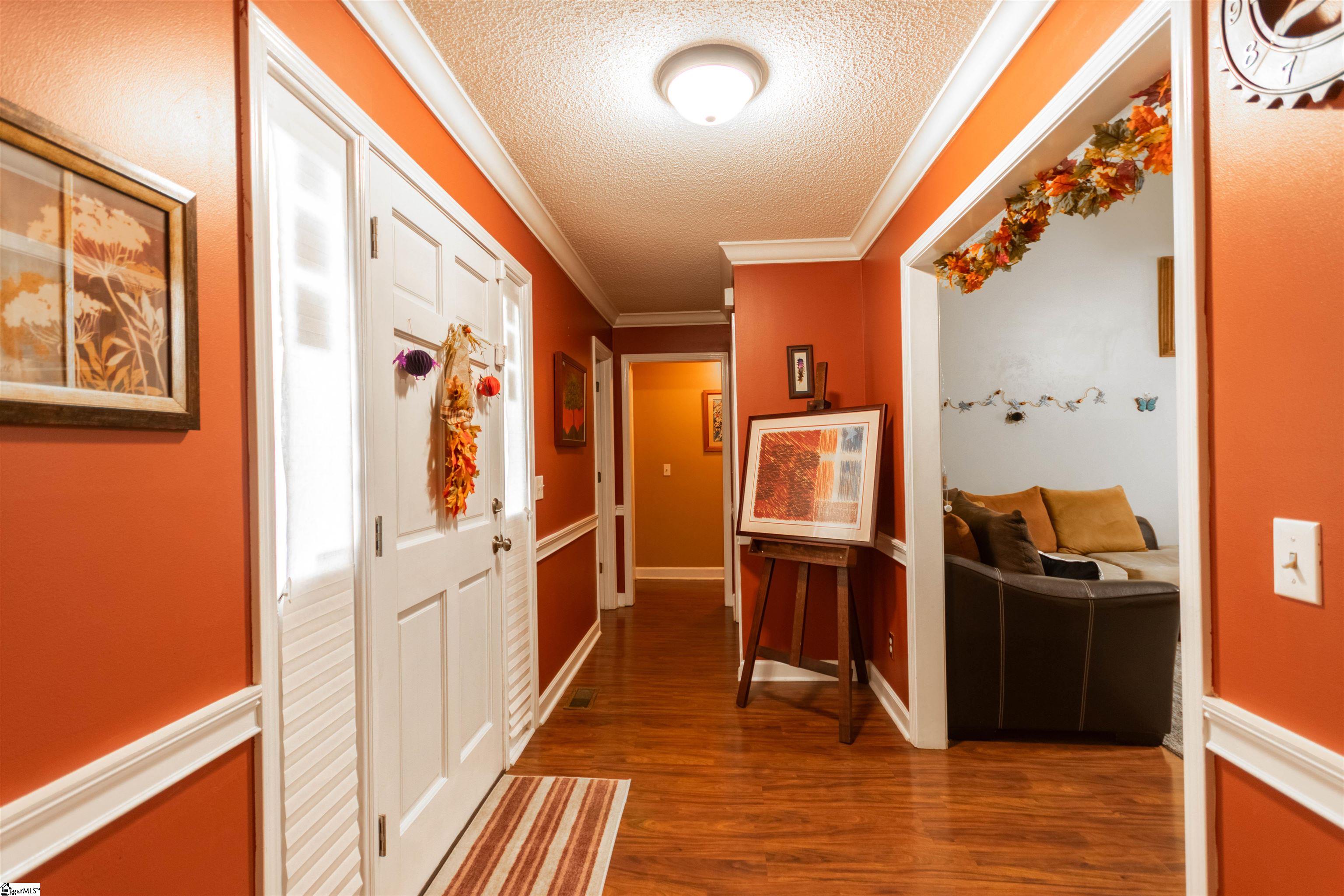 107 Boulder Creek Way Greer, SC 29651 - Photo 3 of 22