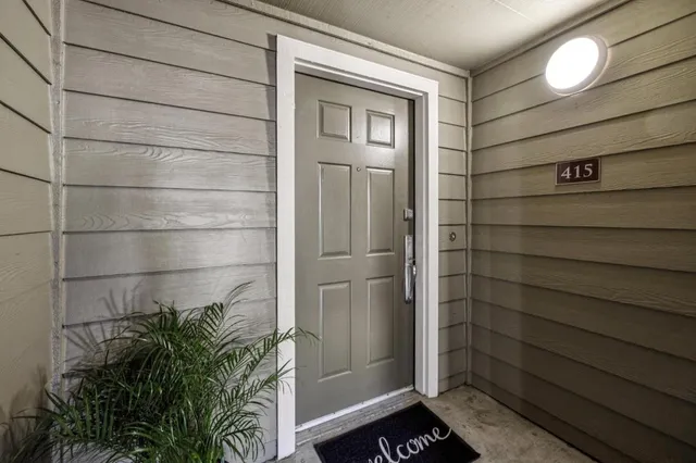 $899,000 | 415 Callippe Court, Brisbane, CA 94005