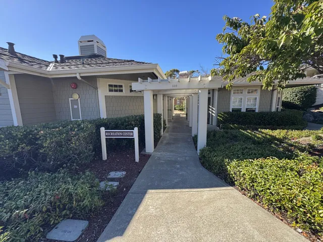 $899,000 | 415 Callippe Court, Brisbane, CA 94005