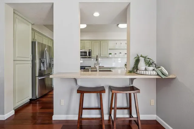 $899,000 | 415 Callippe Court, Brisbane, CA 94005