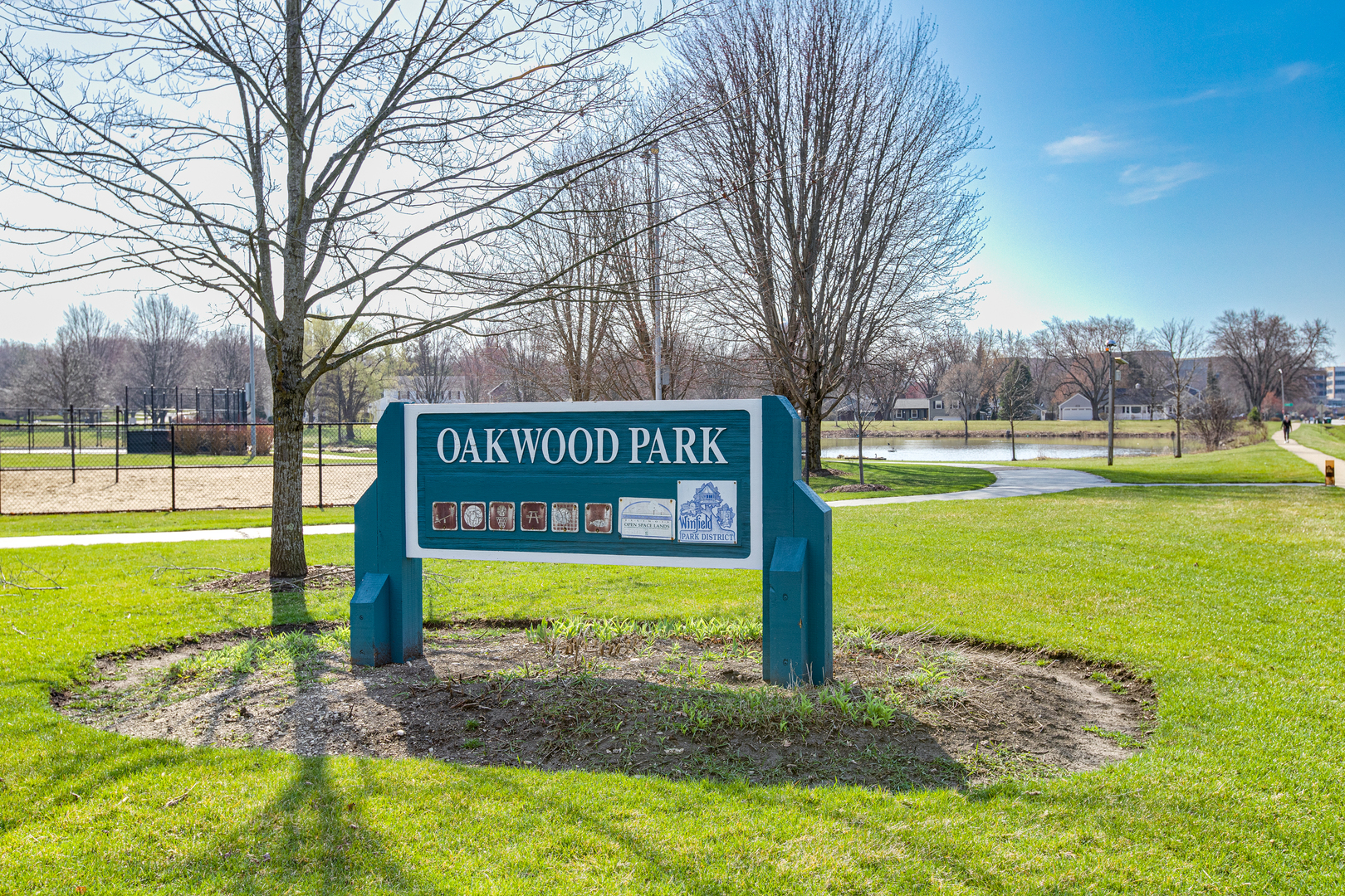 27W337 Churchill Road Winfield, IL 60190 - Photo 21 of 25 a view of a park with large trees