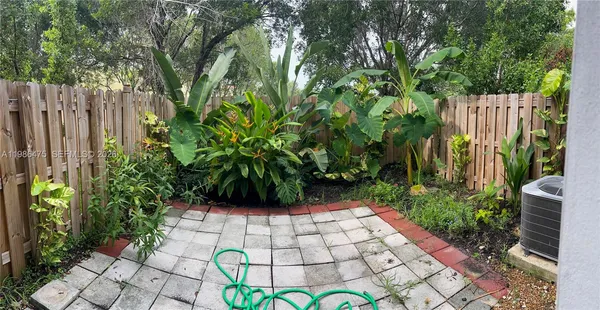$2,500 | 2672 Southeast 19th Street, Homestead, FL 33035