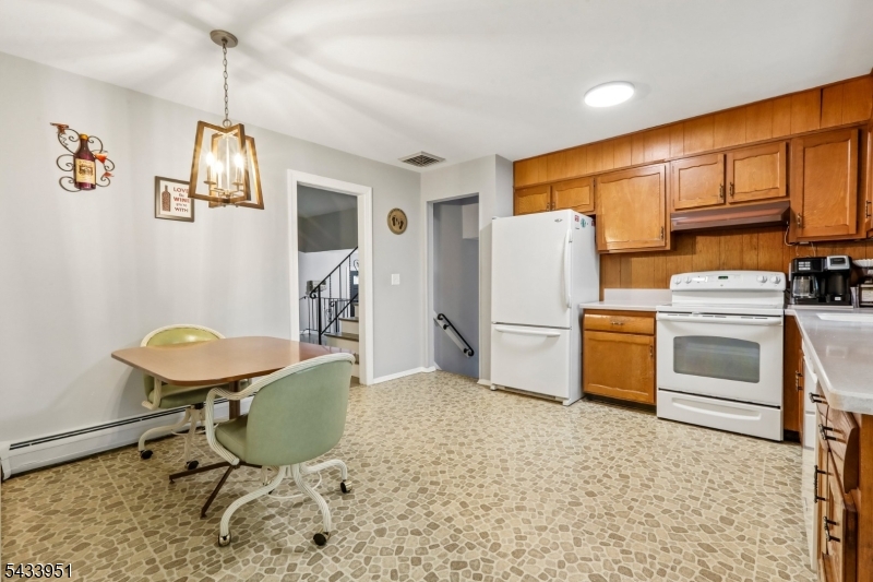 58 Radtke Road Randolph, NJ 07869 - Photo 8 of 27