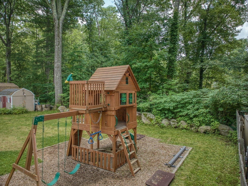 6 Knoll Road Hopkinton, MA 01748 - Photo 23 of 34 Gallery Image 23