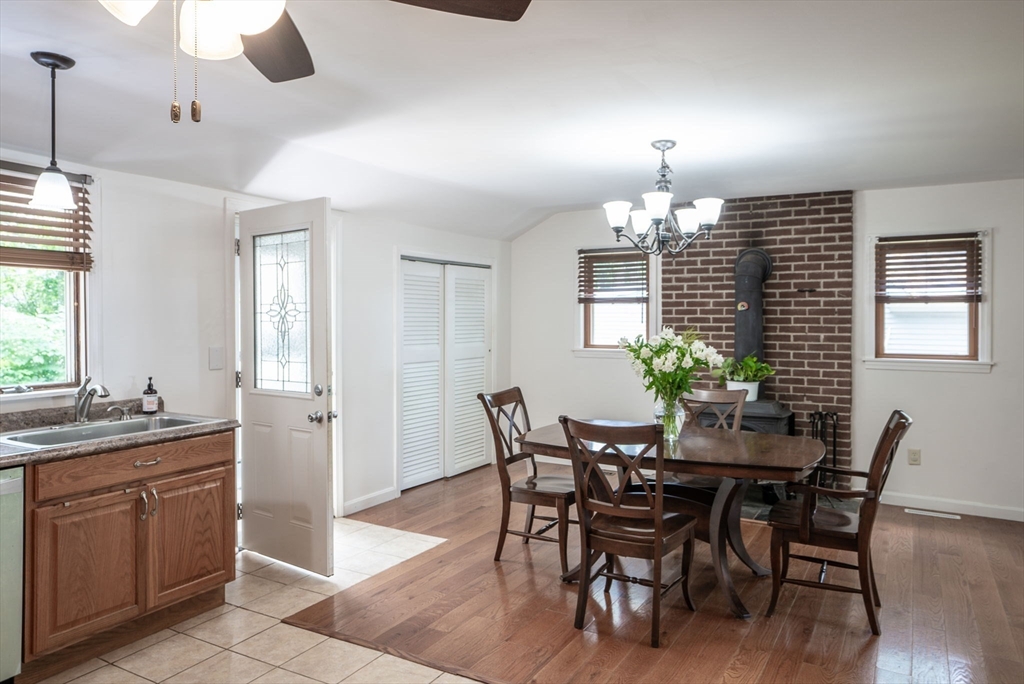 6 Knoll Road Hopkinton, MA 01748 - Photo 10 of 34 Gallery Image 10