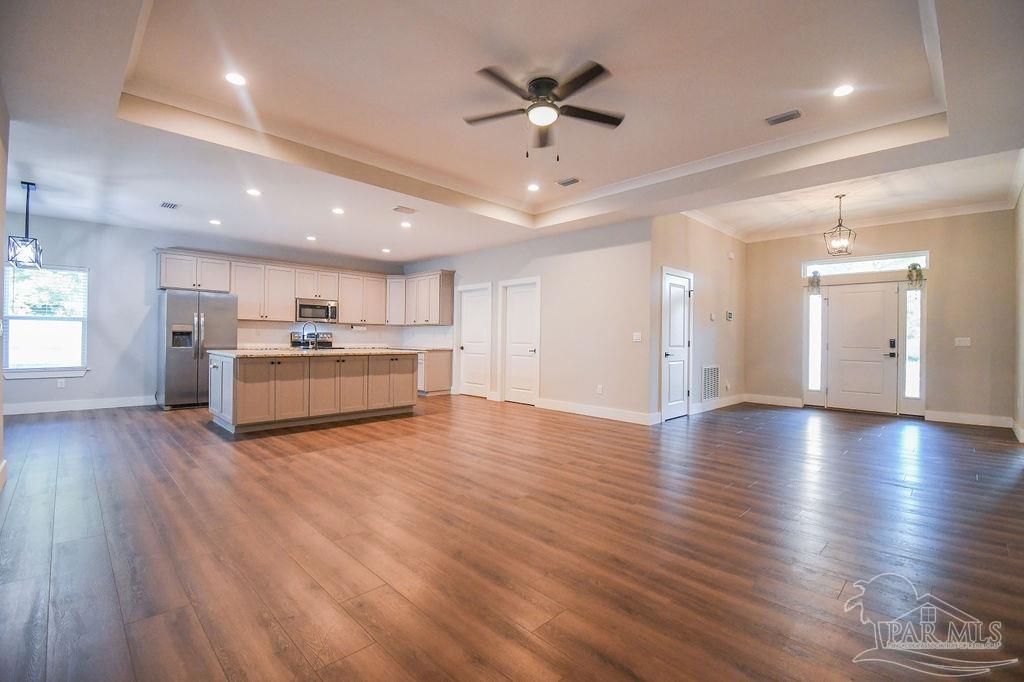 5356 Barbarosa Road Gulf Breeze, FL 32563 - Photo 2 of 43 Gallery Image 2