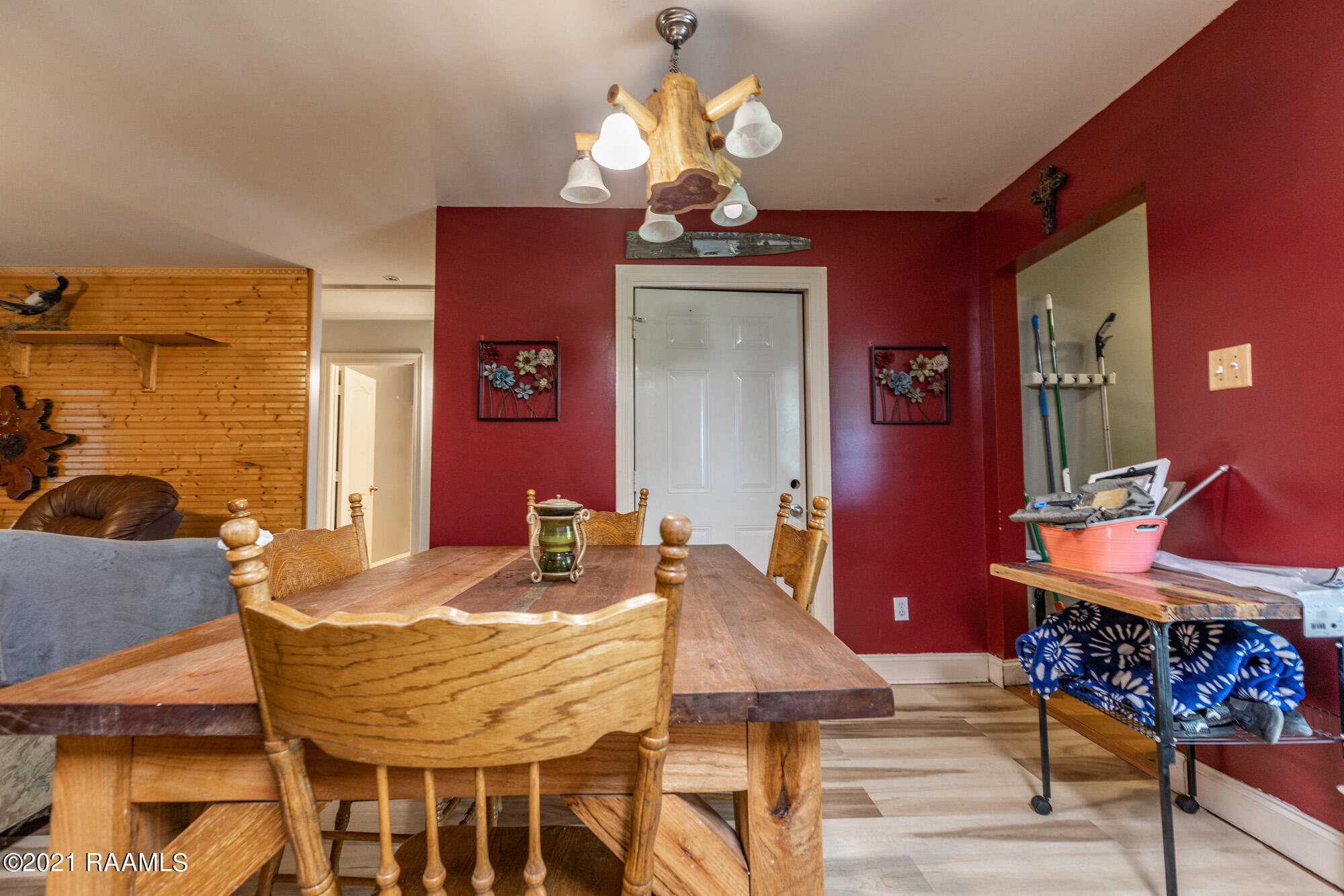 1044 Huval Road Breaux Bridge, LA 70517 - Photo 8 of 22 Kitchen Nook 1
