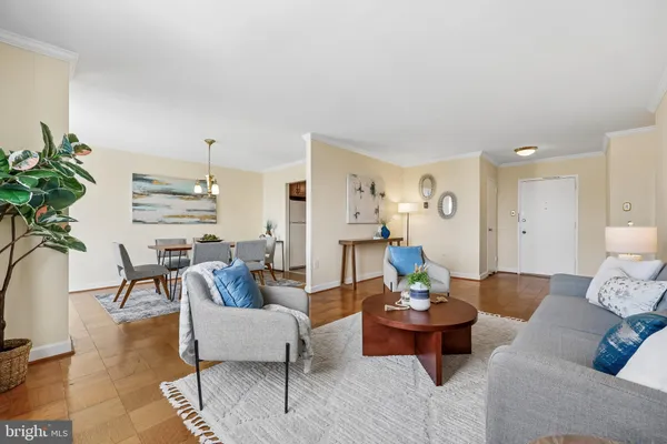 $525,000 | 3001 Veazey Terrace Northwest, Unit 1531, Washington, DC 20008