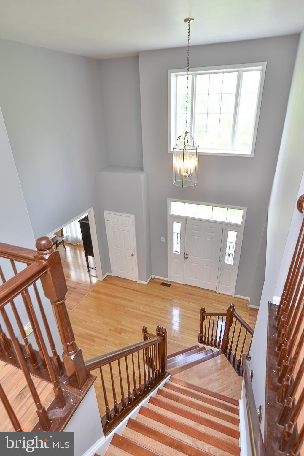 19213 Mateny Hill Road Germantown, MD 20874 - Photo 4 of 28 Interior (General)