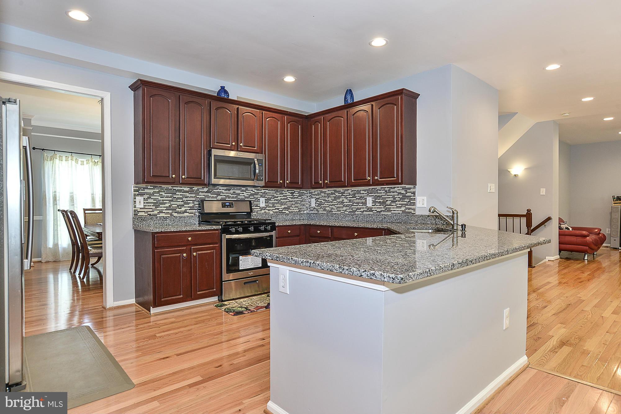 19213 Mateny Hill Road Germantown, MD 20874 - Photo 9 of 28 Kitchen