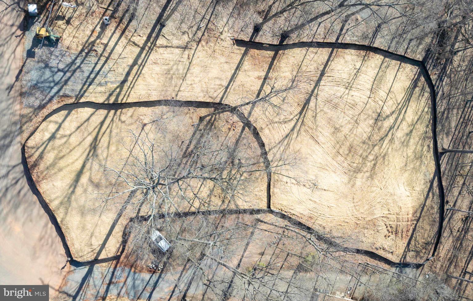 25 Jefferson Drive Sterling, VA 20165 - Photo 2 of 32