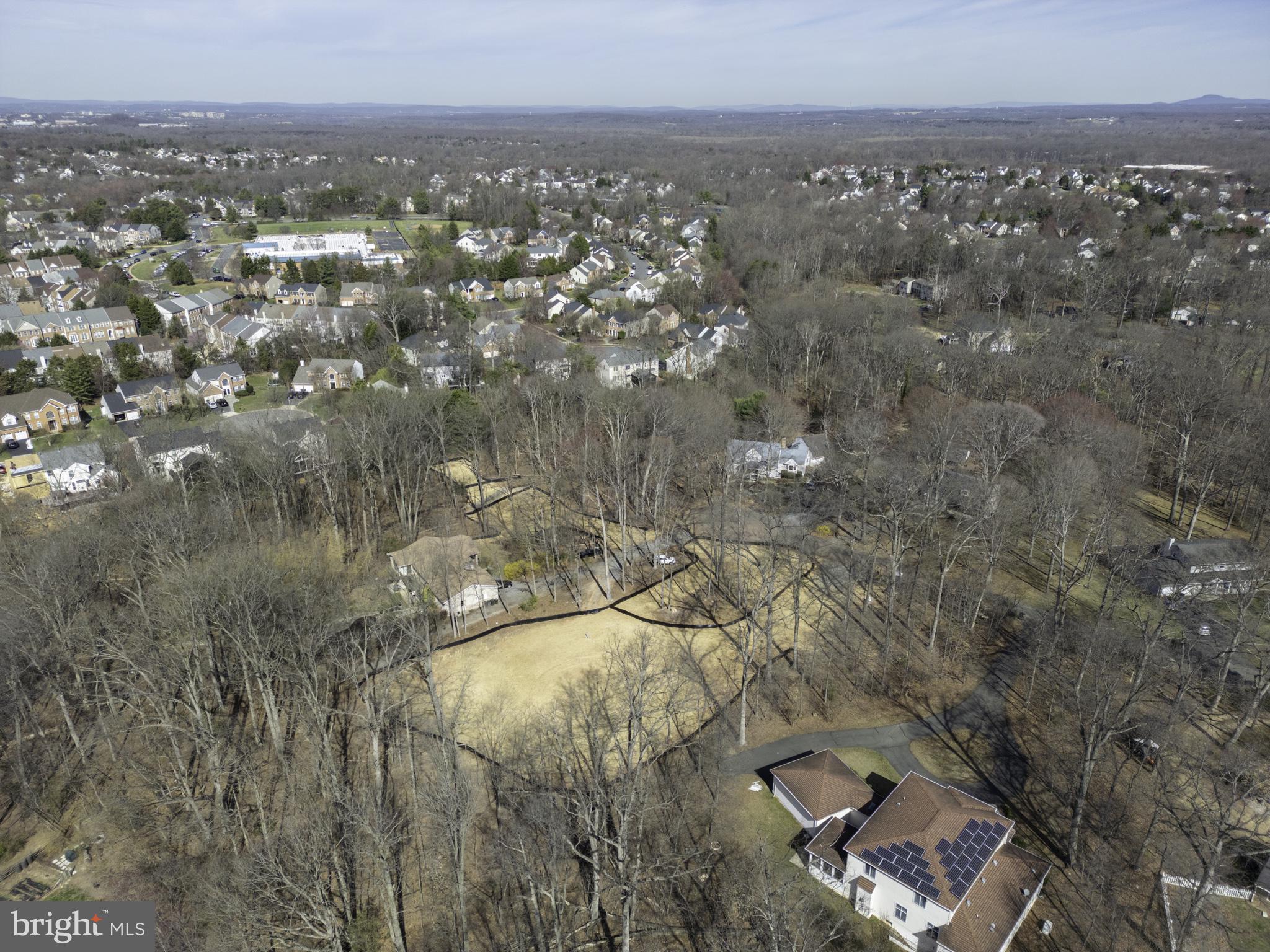 25 Jefferson Drive Sterling, VA 20165 - Photo 26 of 32 a view of a city
