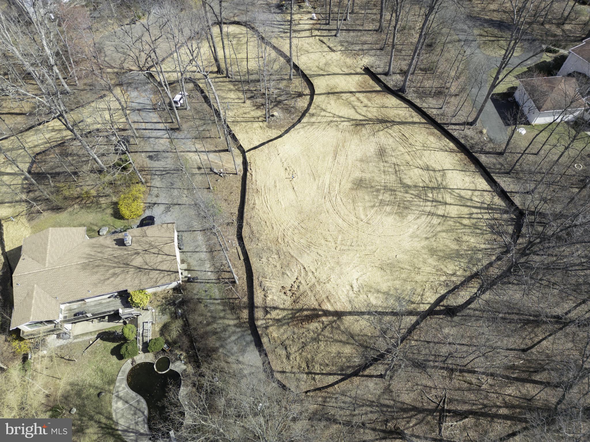 25 Jefferson Drive Sterling, VA 20165 - Photo 31 of 32 a picture of a bathroom