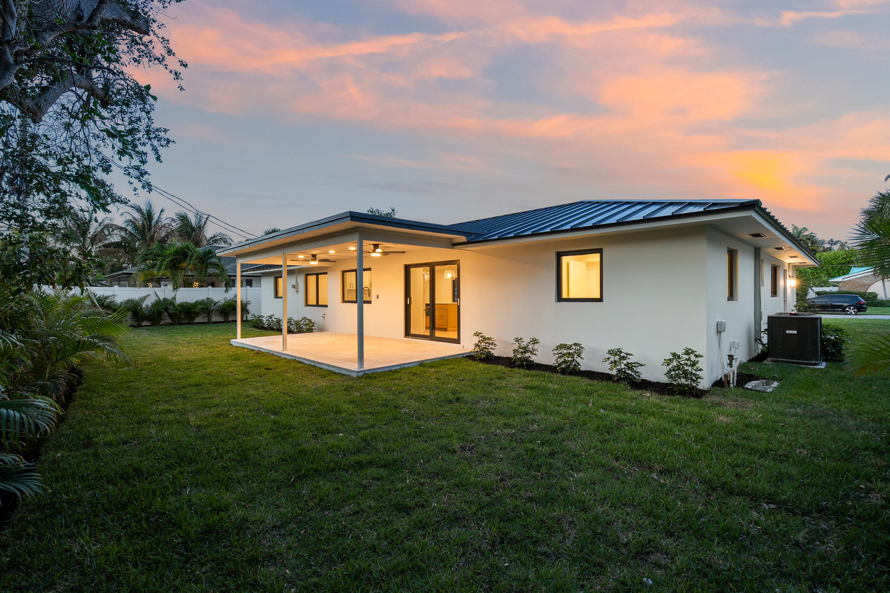 128 Norfolk Road Jupiter, FL 33469 - Photo 39 of 46 DSC00868