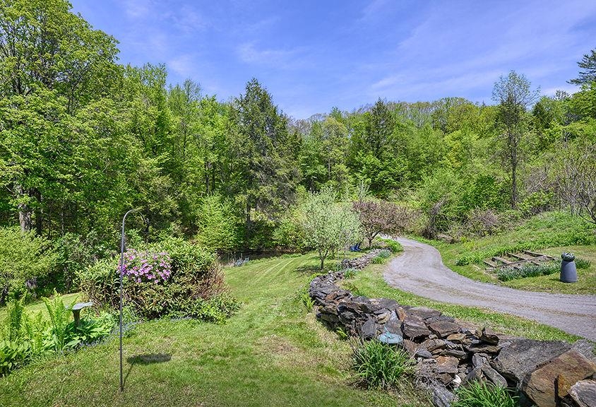 138 Esty Road Westmoreland, NH 03467 - Photo 2 of 45