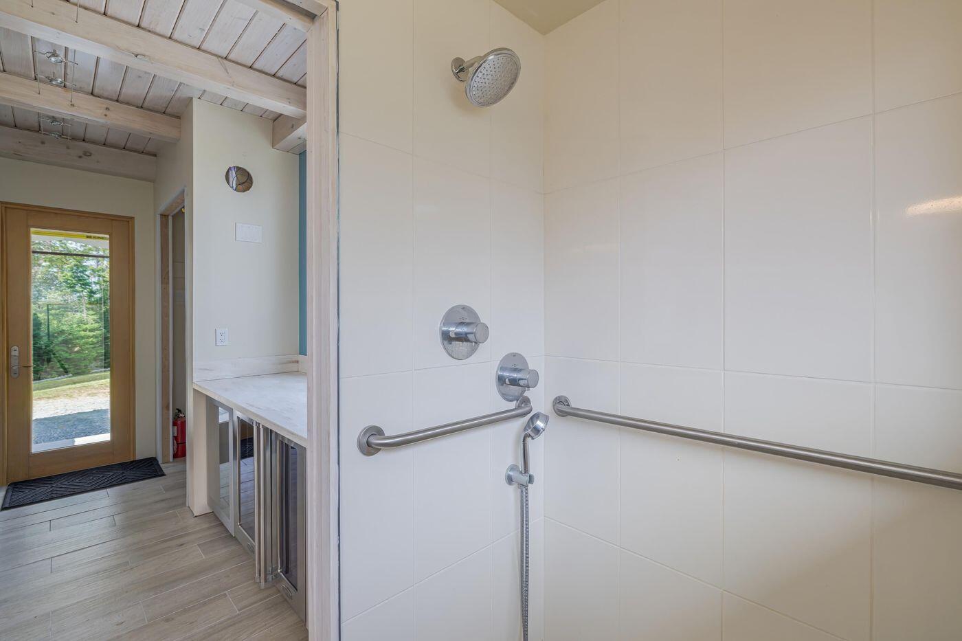 131 Lighthouse Point Road Gouldsboro, ME 04669 - Photo 15 of 38 W17-ME2897_16