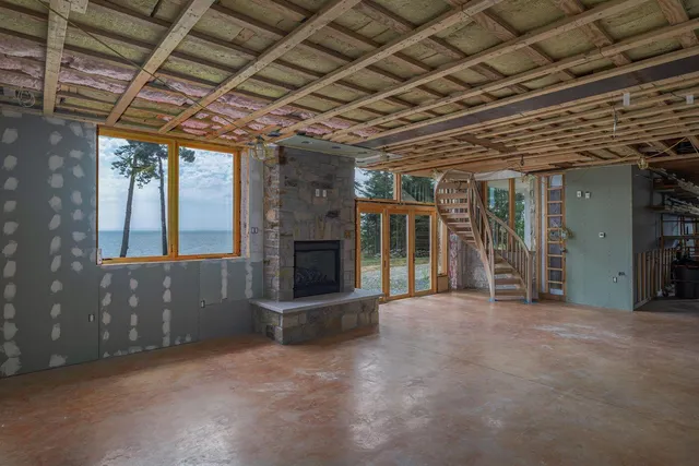 $2,200,000 | 131 Lighthouse Point Road, Gouldsboro, ME 04669