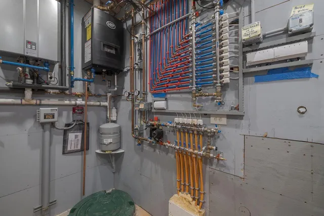 $2,200,000 | 131 Lighthouse Point Road, Gouldsboro, ME 04669