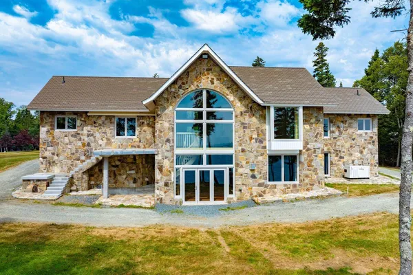 $2,200,000 | 131 Lighthouse Point Road, Gouldsboro, ME 04669