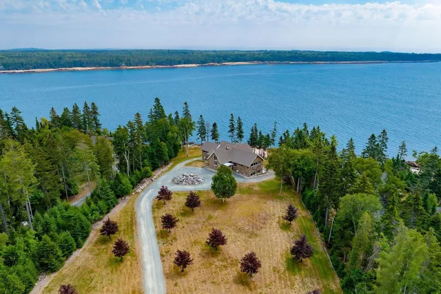 $2,200,000 | 131 Lighthouse Point Road, Gouldsboro, ME 04669