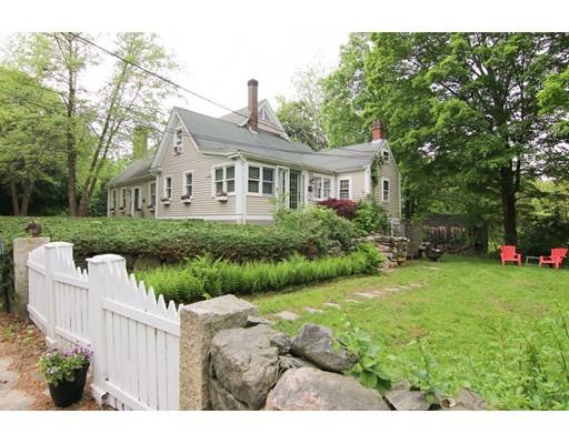 11 Farm Road Sherborn, MA 01770 - Photo 1 of 32 Gallery Image 1