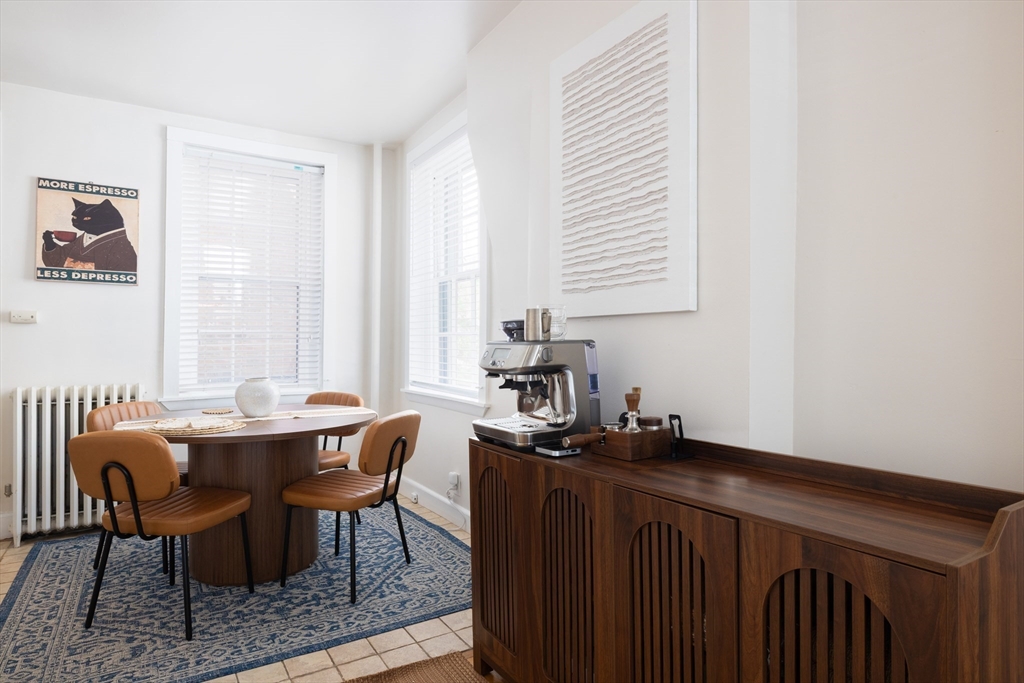 2 Derne Street Boston, MA 02114 - Photo 14 of 26