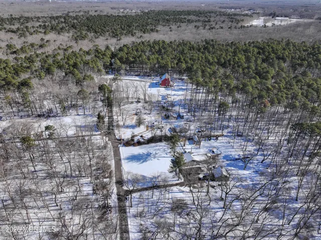 $299,000 | 3 Schreibers Lane, Freehold, NJ 07728