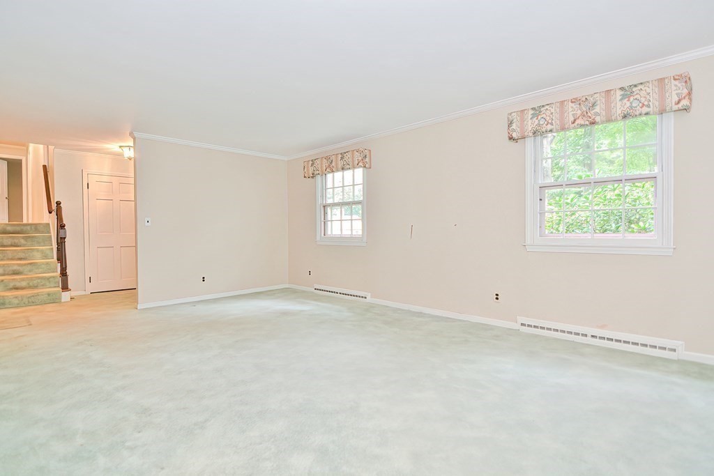 16 Keith Road Wayland, MA 01778 - Photo 10 of 34 Gallery Image 10
