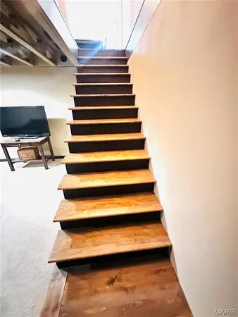 $285,000 | 9383 Audrain Road 625, Laddonia, MO 63352