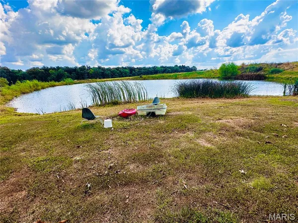 $285,000 | 9383 Audrain Road 625, Laddonia, MO 63352