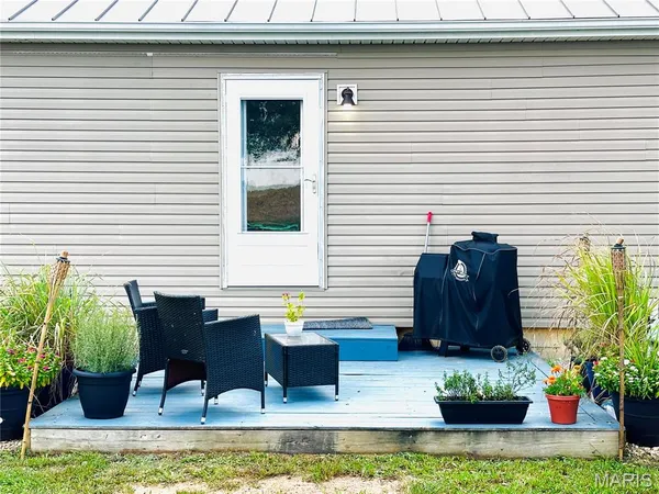 $285,000 | 9383 Audrain Road 625, Laddonia, MO 63352