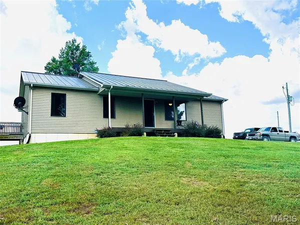 $285,000 | 9383 Audrain Road 625, Laddonia, MO 63352