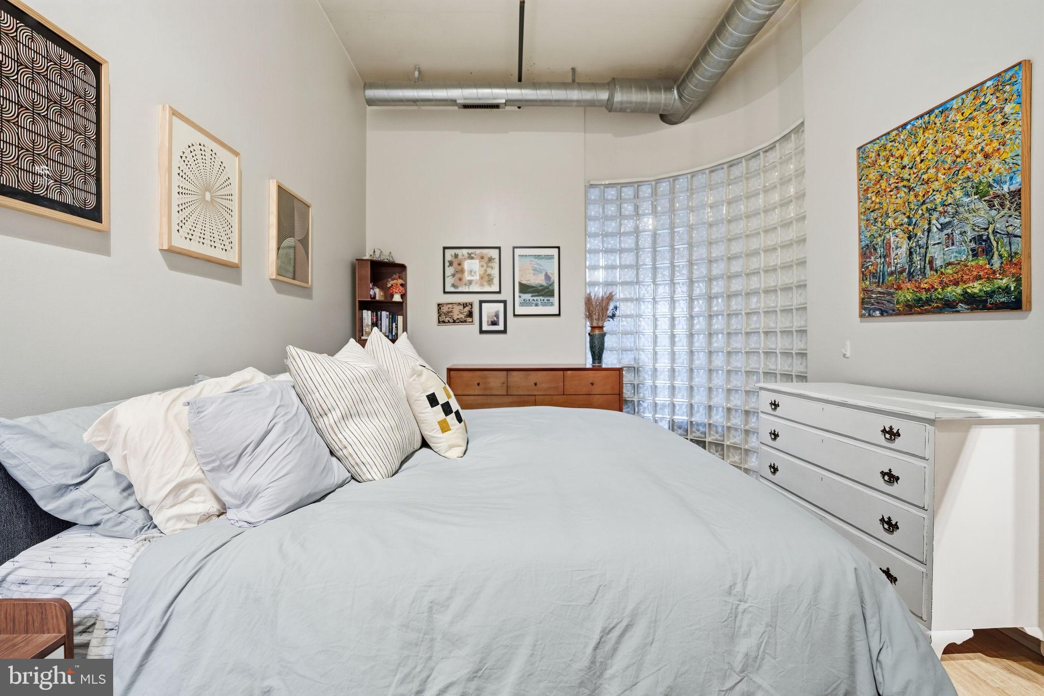 2328 Champlain Street Northwest, Unit 302 Washington, DC 20009 - Photo 26 of 36