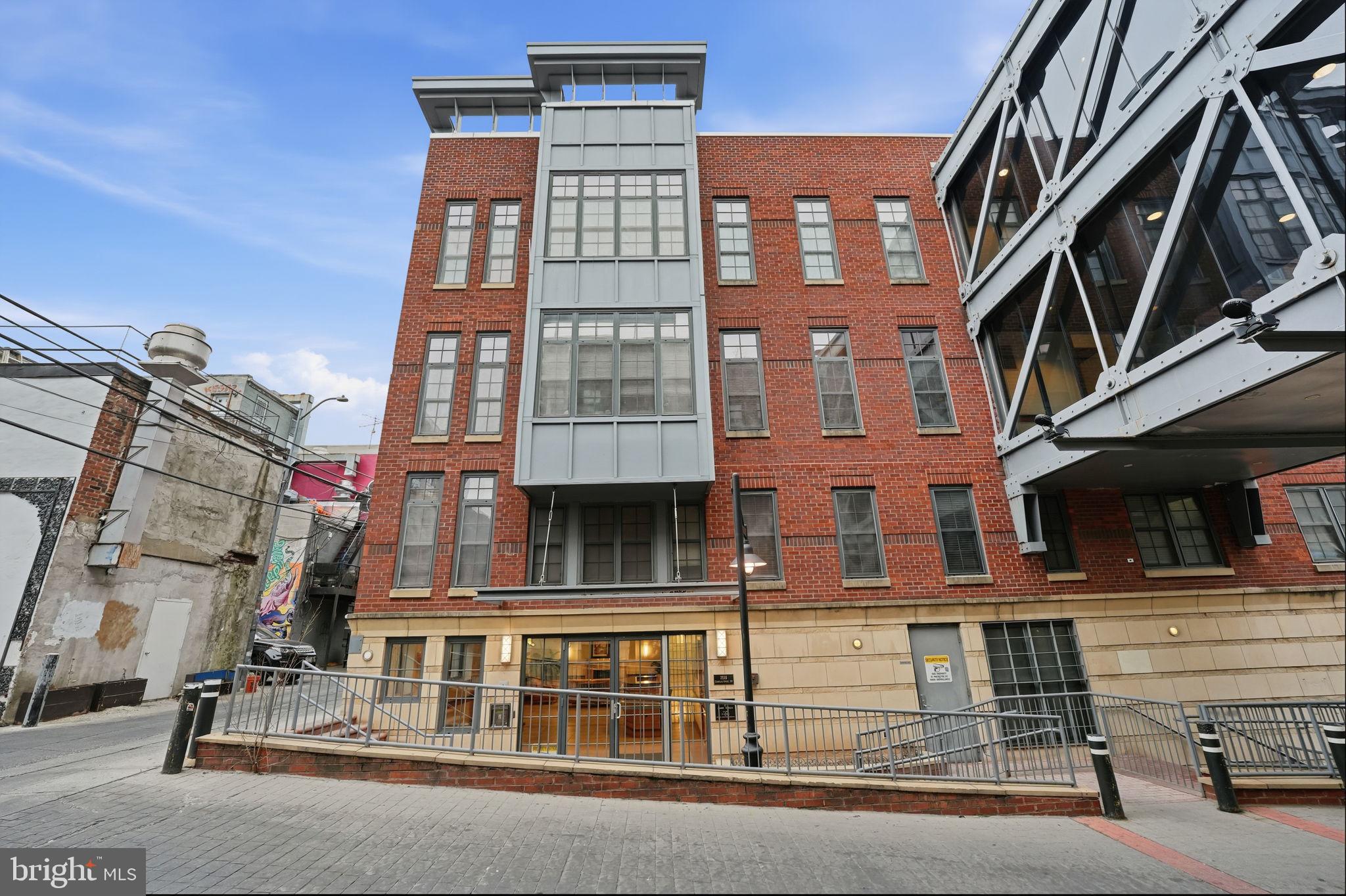 2328 Champlain Street Northwest, Unit 302 Washington, DC 20009 - Photo 3 of 36