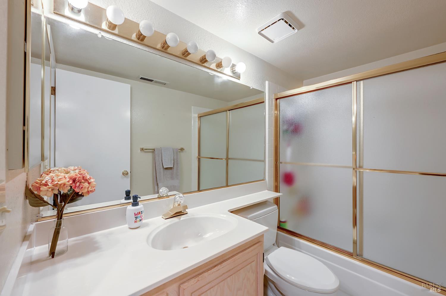110 Redhawk Road Novato, CA 94949 - Photo 29 of 42 Gallery Image 29