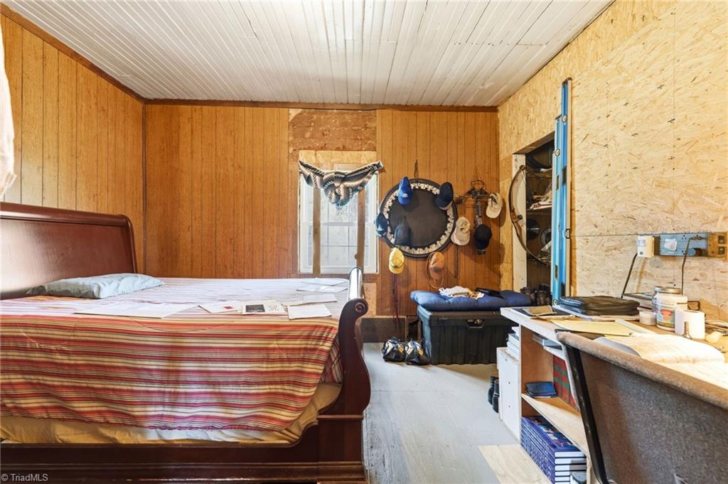 1327 Spainhour Mill Road Pinnacle, NC 27043 - Photo 14 of 26