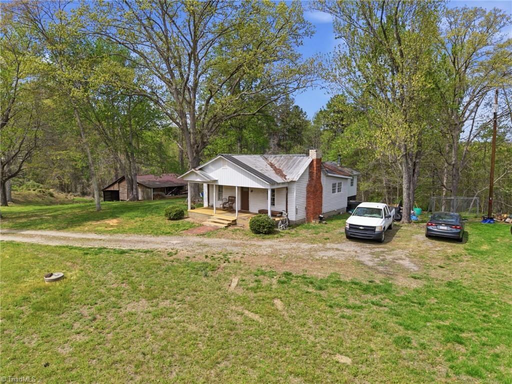 1327 Spainhour Mill Road Pinnacle, NC 27043 - Photo 2 of 26