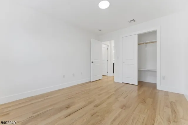 $675,000 | 914 Bower Street, Linden, NJ 07036