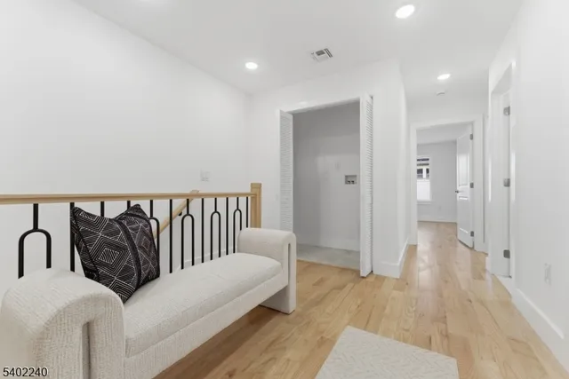 $675,000 | 914 Bower Street, Linden, NJ 07036