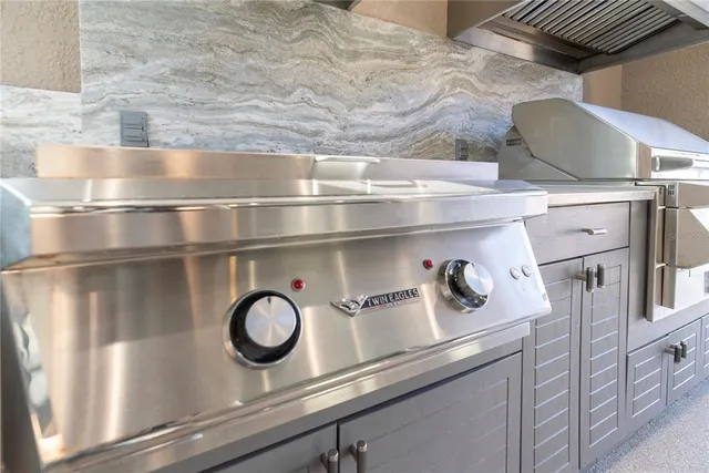 $650,000 | 8284 Southwest 59th Terrace, Ocala, FL 34476