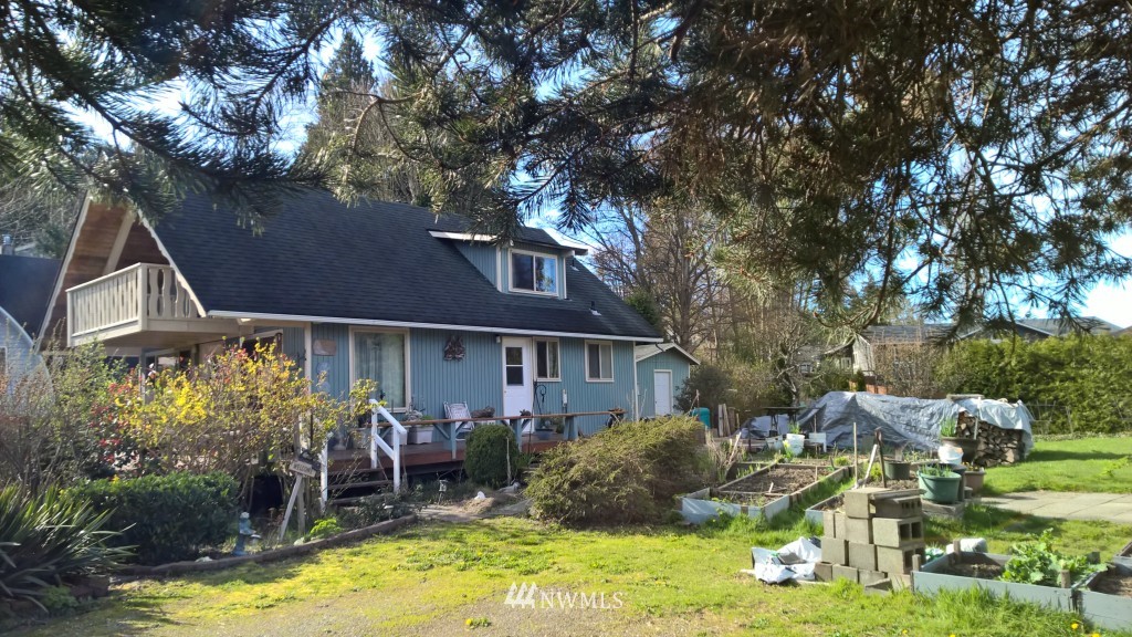 8115 Kispiox Road Blaine, WA 98230 - Photo 3 of 24 Gallery Image 3