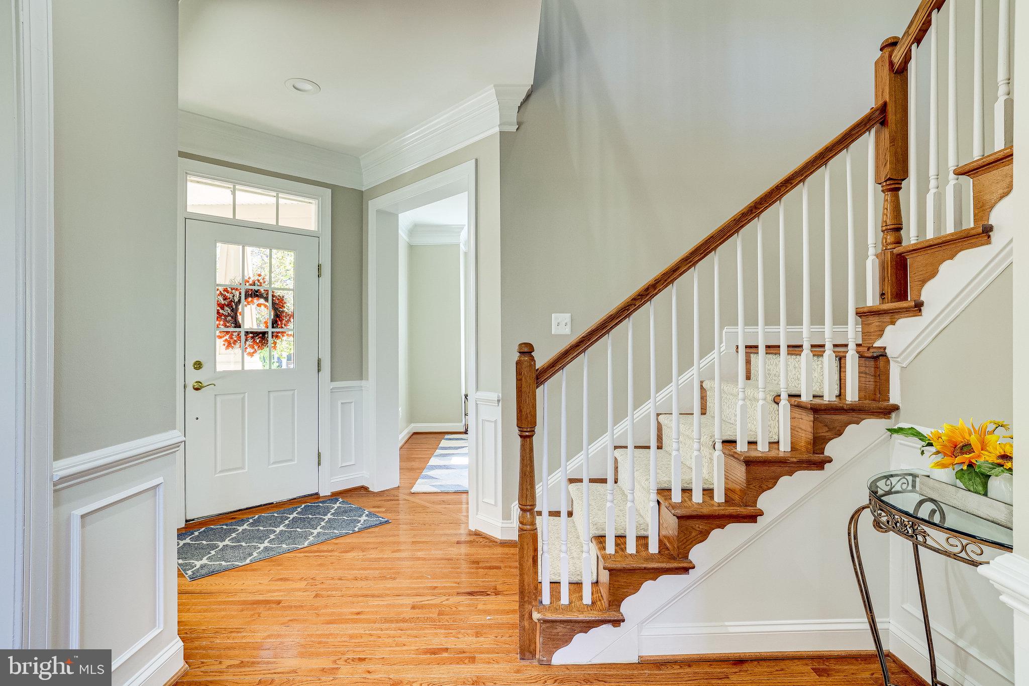 43645 Riverpoint Drive Leesburg, VA 20176 - Photo 41 of 88 Let's go Upstairs!